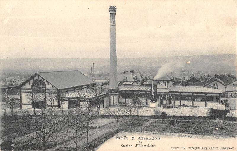 Carte postale ancienne Epernay - Champagne Moet Et Chandon - Station D'Electricite à Épernay