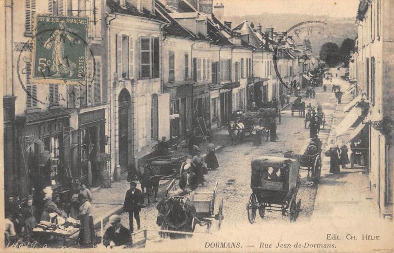 Carte postale ancienne Dormans - Rue Jean De Dormans à Dormans