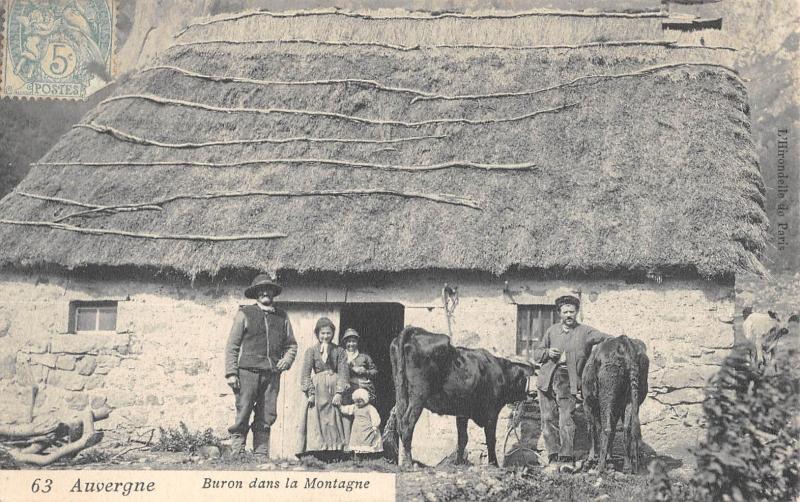 Carte postale ancienne Auvergne - Buron Dans La Montagne