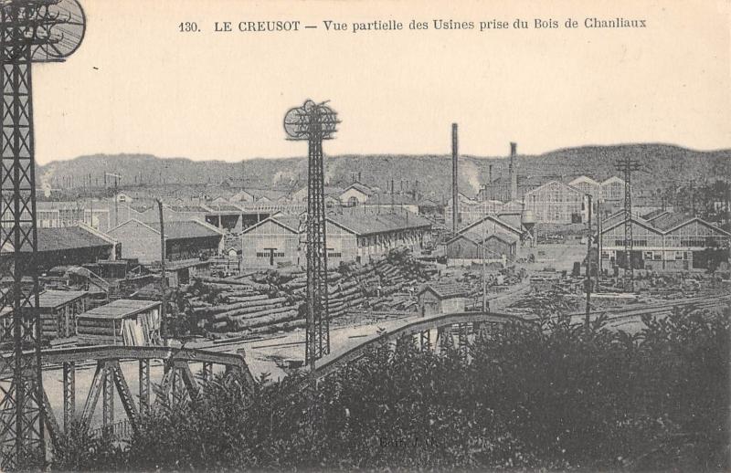 Carte postale ancienne Le Creusot - Vue Partielle Des Usines Du Bois De Chanliaux au Creusot