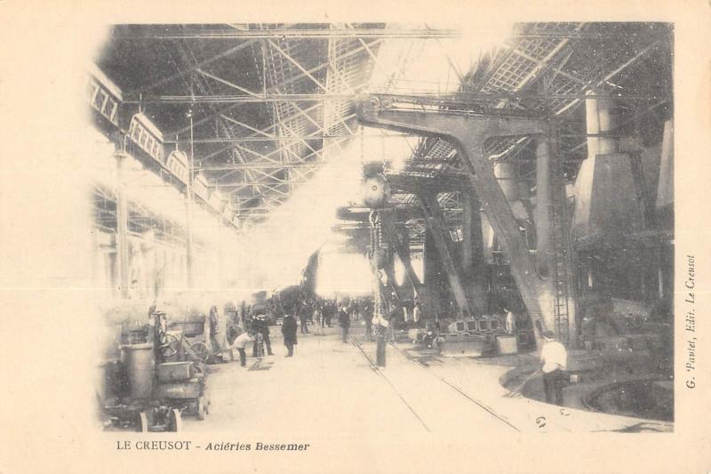 Carte postale ancienne Le Creusot - Acieries Bessemer au Creusot