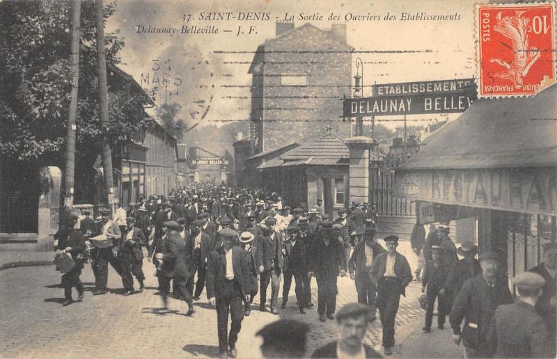 Carte postale ancienne Saint Denis - La Sortie Des Ouvriers Des Etablissements Delaunay Bellevil à Saint-Denis