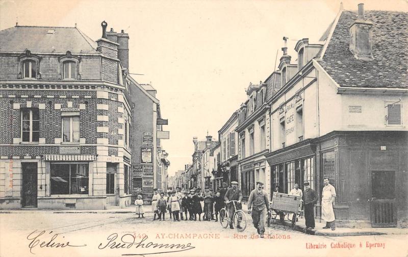 Carte postale ancienne Ay Champagne - Rue De Chalons à Aÿ-Champagne