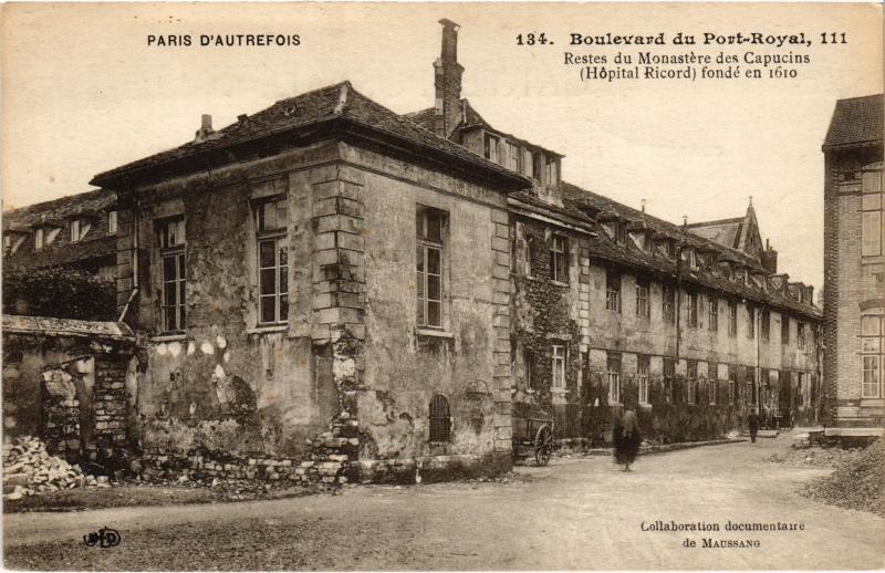 Carte postale ancienne Paris 13e 111, Bd du Port-Royal Monastere des Capucins à Paris 13e