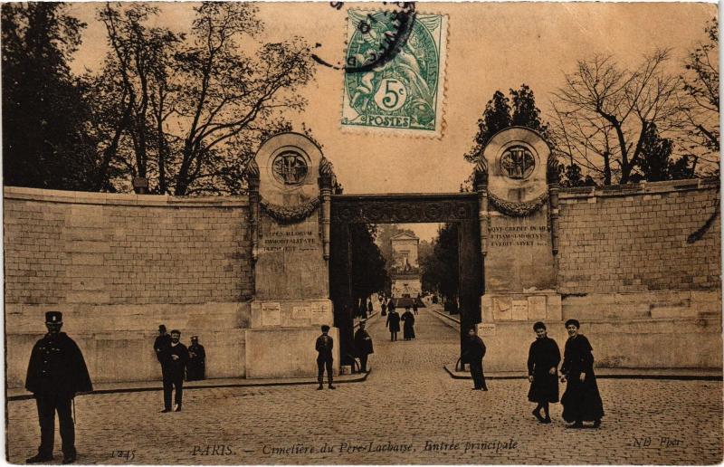 Carte postale ancienne Paris Pere-Lachaise Entrée
