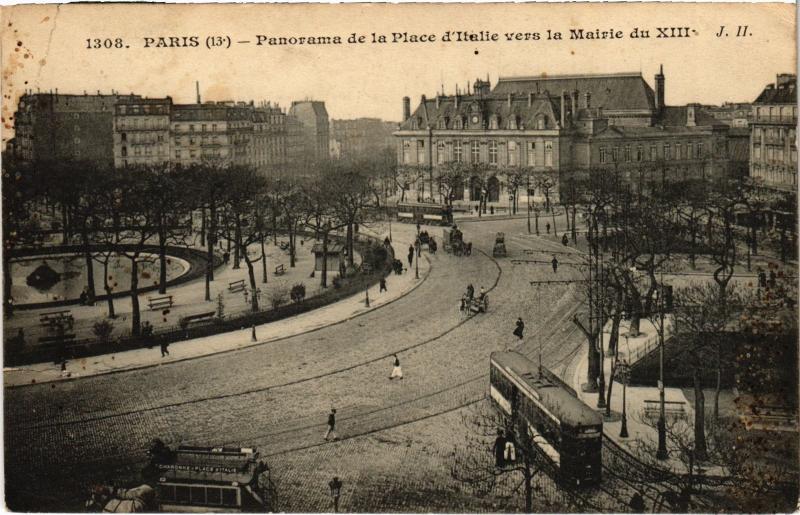 Carte postale ancienne Panorama de la Place d'Italie vers la Mairie du XIIIe à Paris 13e