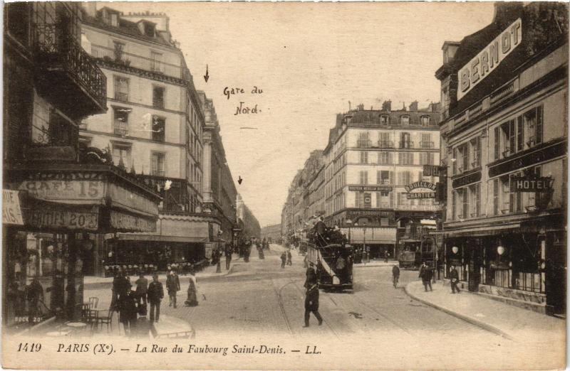 Carte postale ancienne Paris 10e Rue du Fg Saint-Denis à Paris 10e