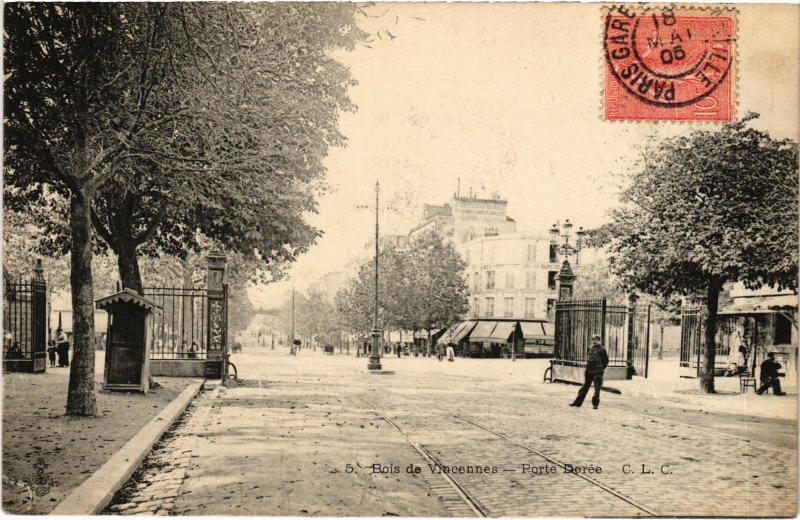 Carte postale ancienne Bois de Vincennes - Porte Dorée à Paris 12e