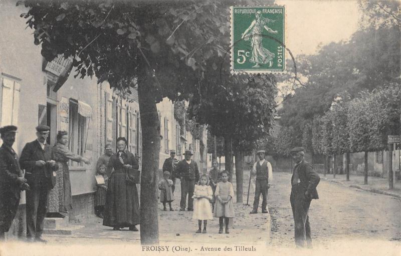 Carte postale ancienne Froissy - Avenue Des Tilleuls à Froissy