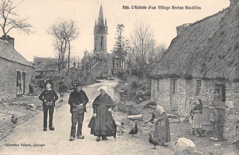 Carte postale ancienne L'Entree D'Un Village Breton - Bodilis à Bodilis
