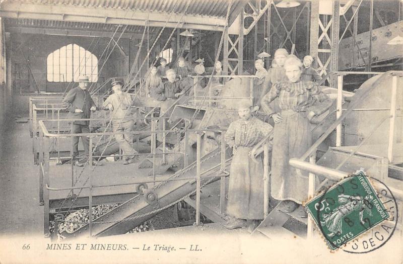 Carte postale ancienne Mines Et Les Mineurs - Le Triage