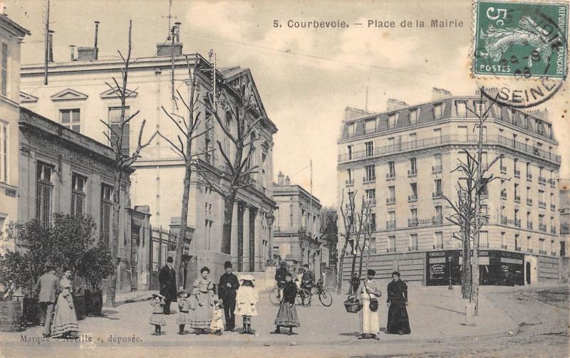 Carte postale ancienne Courbevoie - Place De La Mairie à Courbevoie