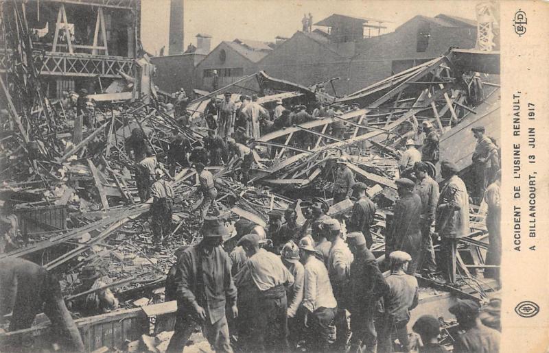 Carte postale ancienne Accident De L'Usine Renault A Billancourt 1917