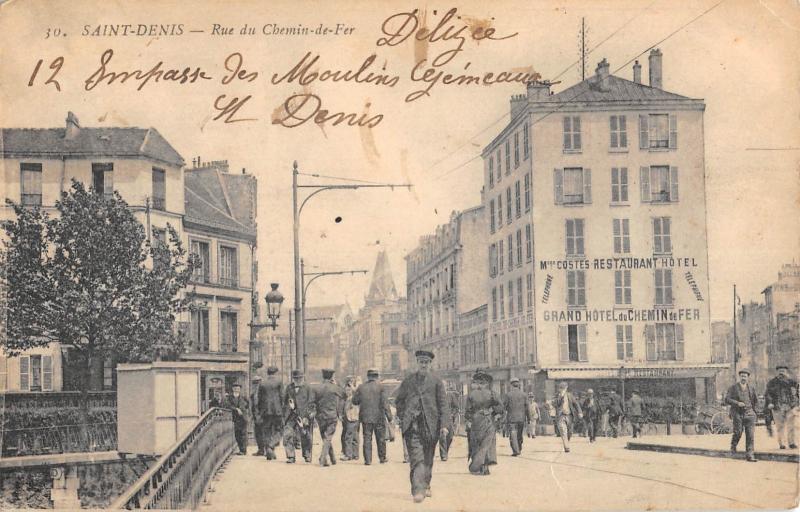 Carte postale ancienne Saint Denis - Rue Du Chemin De Fer à Saint-Denis