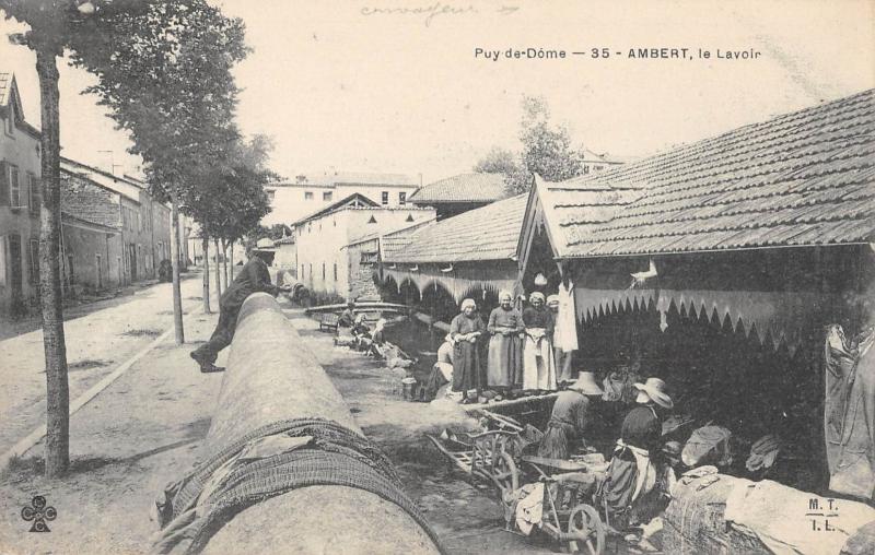 Carte postale ancienne Ambert - Le Lavoir à Ambert