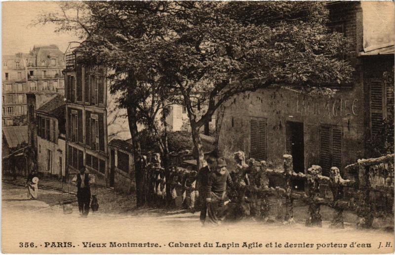 Carte postale ancienne Vieux Montmartre - Cabaret du Lapin Agile et les derniers porteurs d'eau à Paris 18e