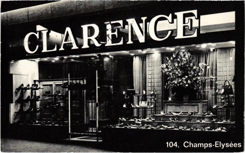 Carte postale ancienne Paris 8e 104, Champs-Elysées Clarence à Paris 8e