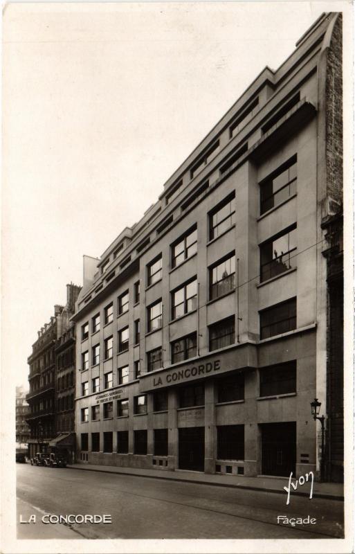Carte postale ancienne Paris 8e La Concorde Facade à Paris 8e