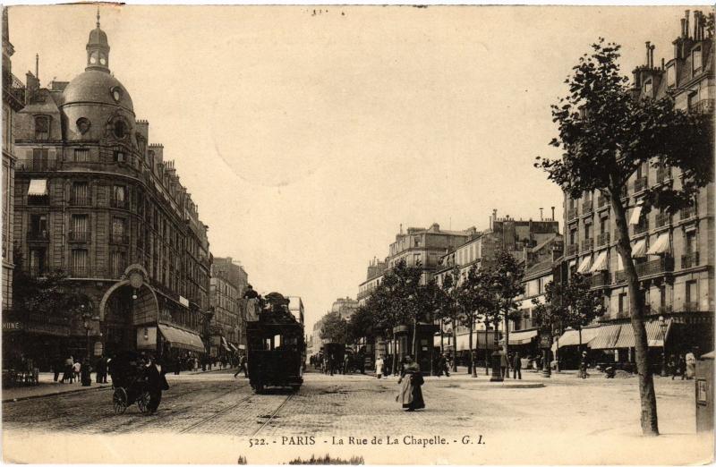 Carte postale ancienne La Rue de la Chapelle à Paris 18e