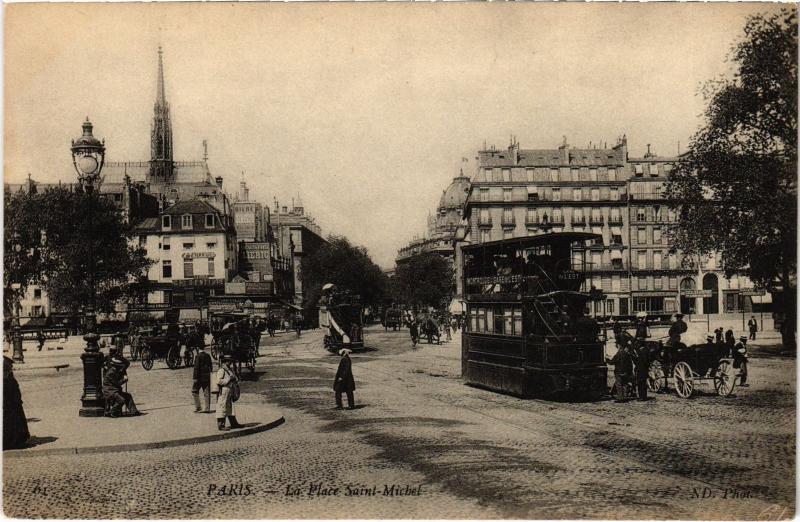 Carte postale ancienne Paris 5e Place Saint-Michel à Paris 5e