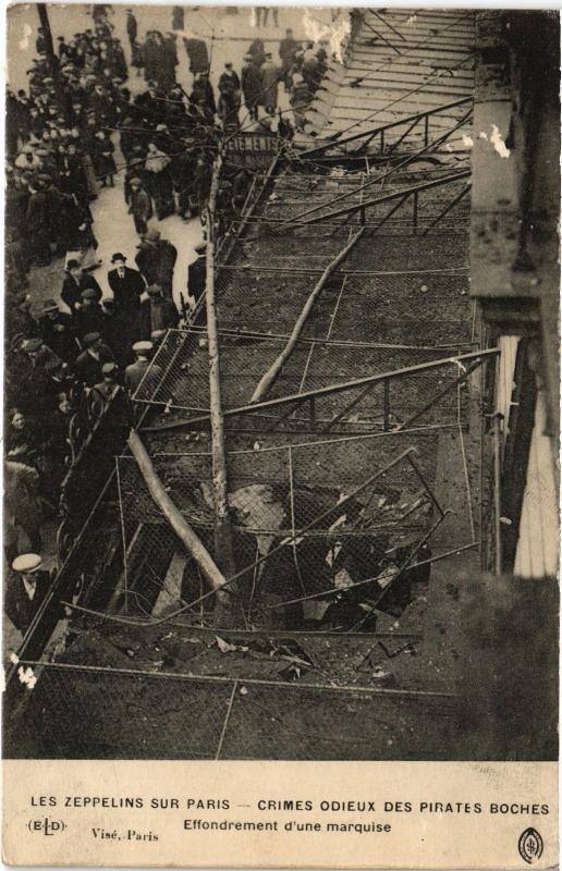 Carte postale ancienne Zeppelins sur Paris une marquise