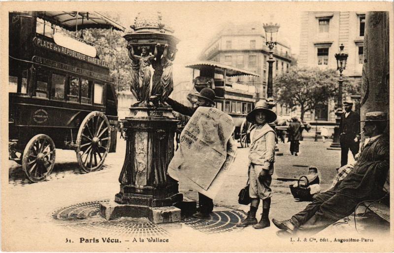 Carte postale ancienne Paris Vécu A la Wallace