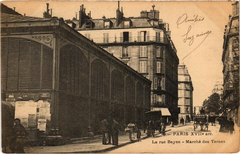 Carte postale ancienne La rue Bayen - Marché des Ternes à Paris 17e
