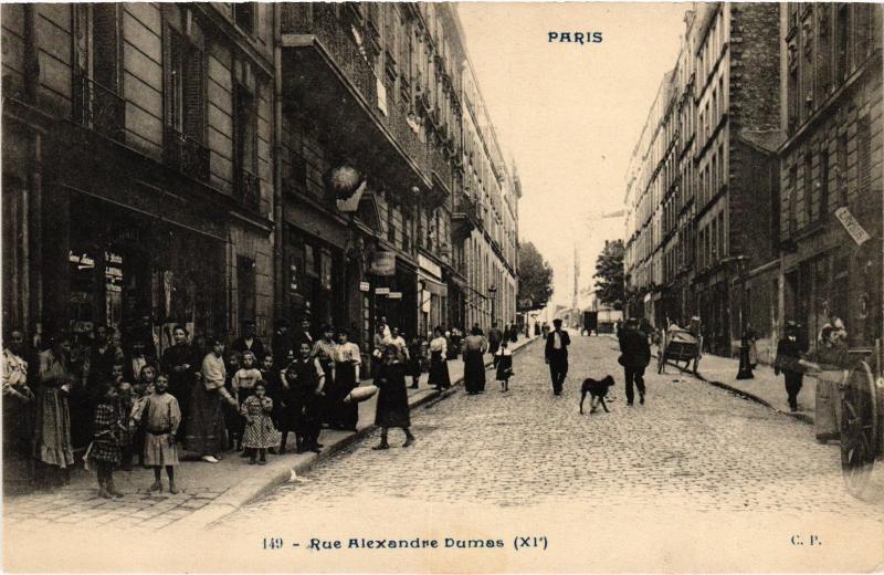 Carte postale ancienne Paris 11e Rue Alexandre Dumas à Paris 11e