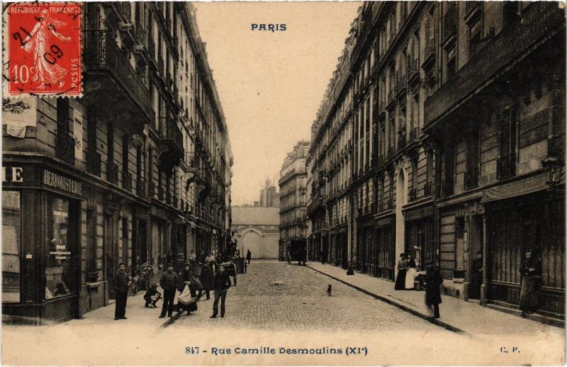 Carte postale ancienne Paris 11e Rue Camille Desmoulins à Paris 11e