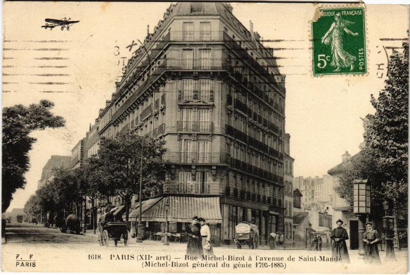 Carte postale ancienne Rue Michel-Bizot à l'avenue de Saint-Mandé à Paris 12e