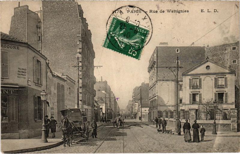 Carte postale ancienne Paris 12e Rue de Wattignies à Paris 12e