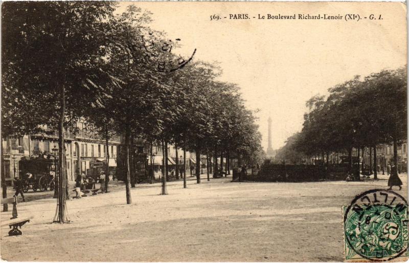Carte postale ancienne Paris 11e Bd Richard-Lenoir à Paris 11e