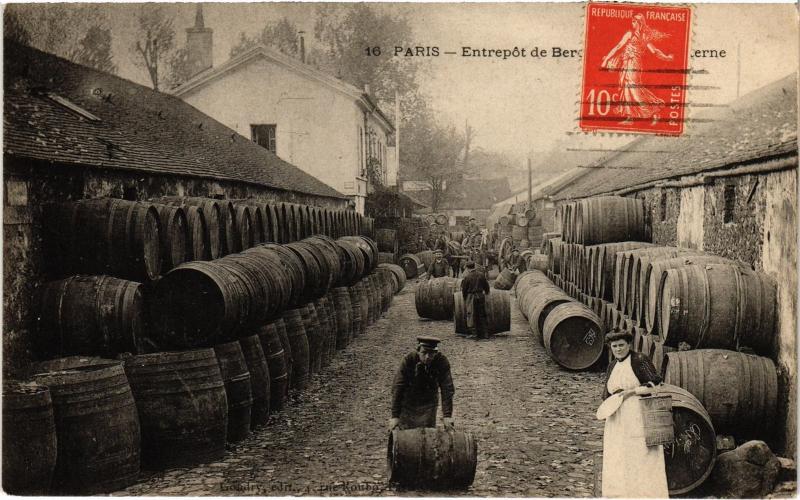 Carte postale ancienne Paris 12e Entrepot de Bercy à Paris 12e
