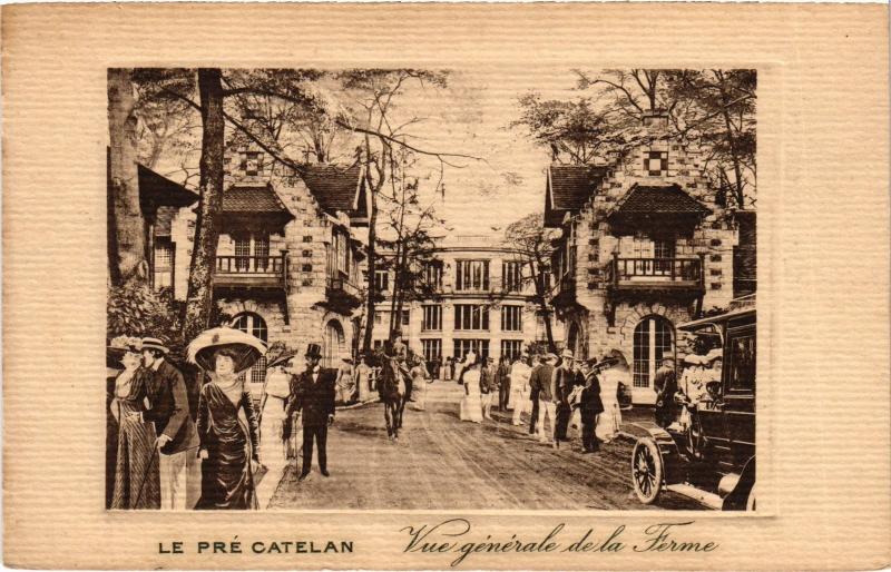 Carte postale ancienne Le Pré Catelan - Vue générale de la Ferme à Paris