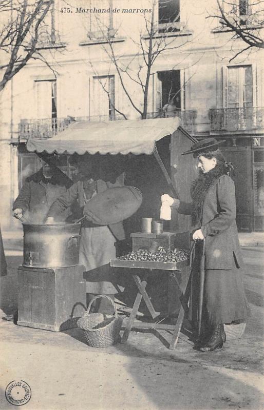 Carte postale ancienne Bourges - Marchand De Marrons à Bourges
