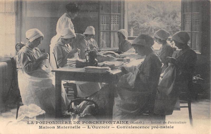 Carte postale ancienne La Pouponniere De Porchefontaine - Institution De Puericulture - Maison M