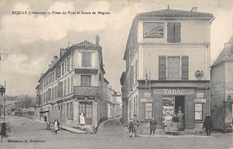 Carte postale ancienne Ruelle - Place Du Pont Et Route De Magnac