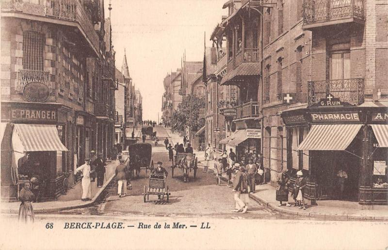 Carte postale ancienne Berck Plage - Rue De La Mer à Berck
