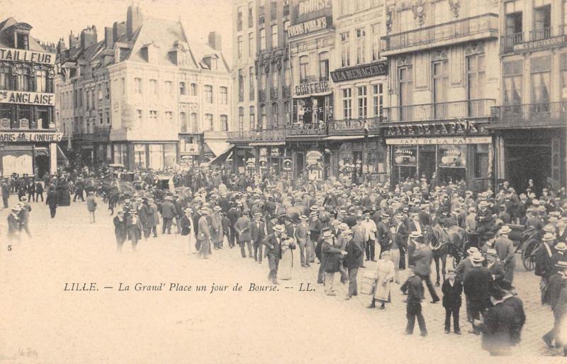 Carte postale ancienne Lille - La Grand Place Un Jour De Bourse à Lille