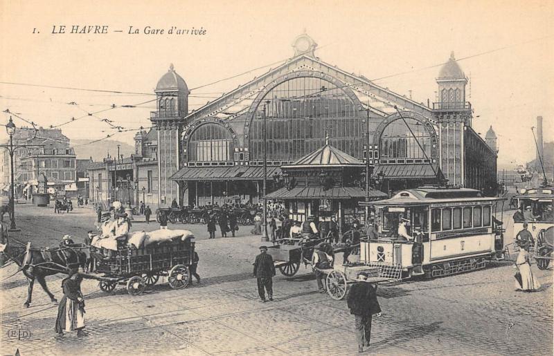 Carte postale ancienne Le Havre - La Gare D'Arrivee au Havre