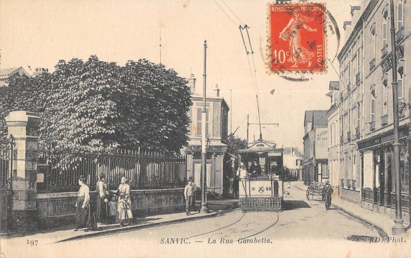 Carte postale ancienne Sanvic - La Rue Gambetta