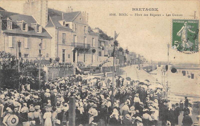 Carte postale ancienne Binic - Fetes Des Regates - Les Danses