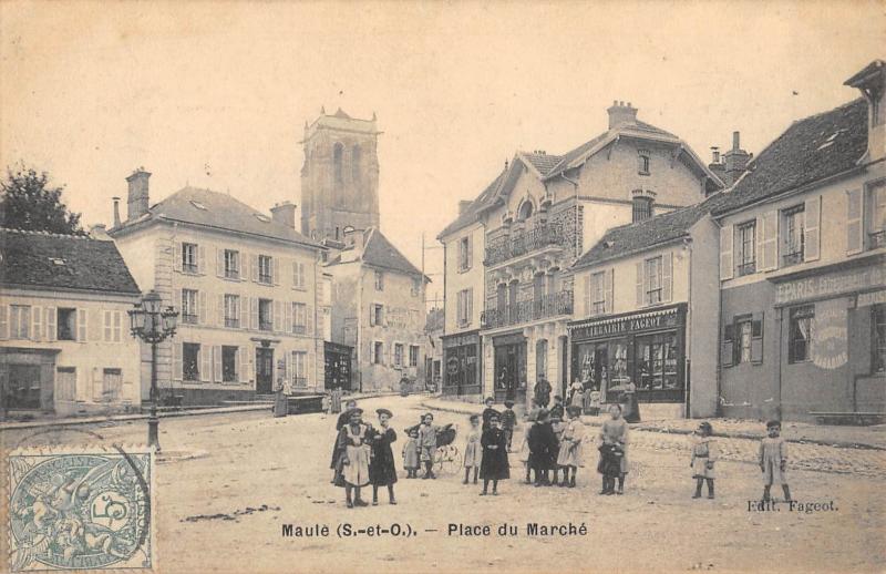 Carte postale ancienne Maule - Place Du Marche - cliché rare à Maule