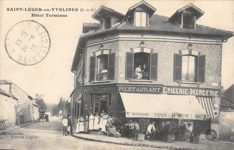 Carte postale ancienne Saint Leger En Yvelines - Hotel Terminus à Saint-Léger-en-Yvelines