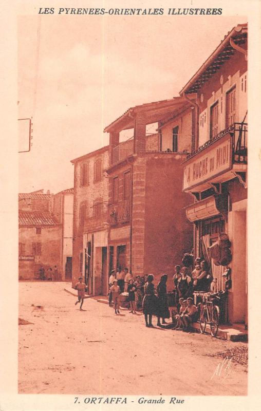 Carte postale ancienne Ortaffa - Grande Rue - La Ruche Du Midi à Ortaffa