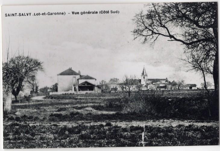 Carte postale ancienne Vue générale (Côté Sud) à Saint-Salvy