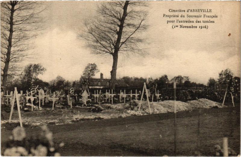 Carte postale ancienne Abbeville le Cimetiere à Abbeville