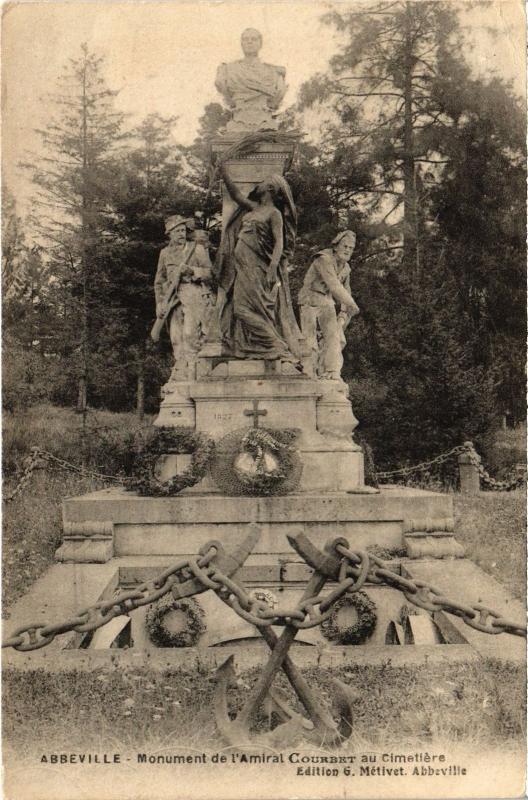 Carte postale ancienne Abbeville Monument de l'Amiral Courbet à Abbeville