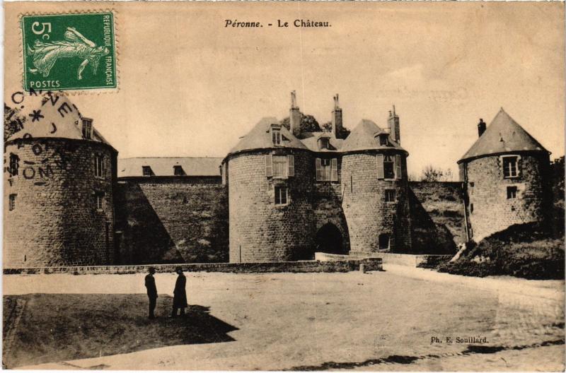 Carte postale ancienne Peronne le chateau