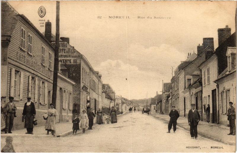 Carte postale ancienne Moreuil Rue du Santerre à Moreuil